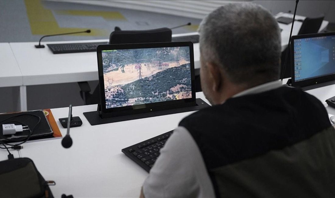 Türkiye, her yıl yaz aylarında alevlerin kuşattığı ormanlarla büyük mücadeleler