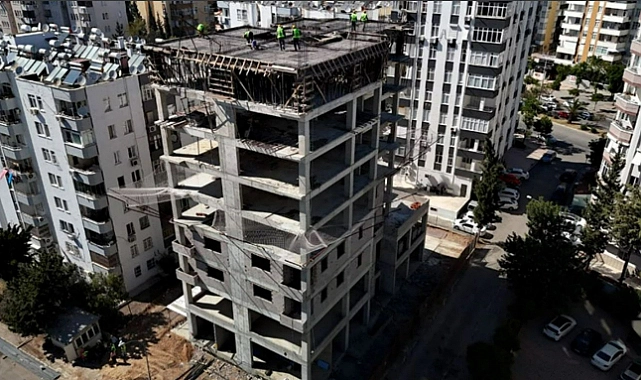 Kahramanmaraş merkezli depremlerin ardından “Asrın Felaketi” olarak nitelendirilen büyük yıkımın