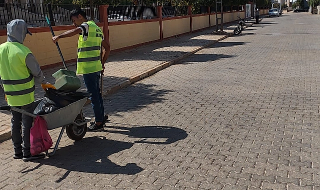 Reyhanlı Belediyesi Zabıta Müdürlüğü, vatandaşları çevre temizliği konusunda duyarlı olmaya