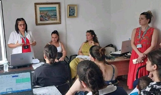 1-7 Ağustos Dünya Emzirme Haftası kapsamında, Samandağ İlçe Sağlık Müdürlüğü personeli tarafından ilçedeki çeşitli