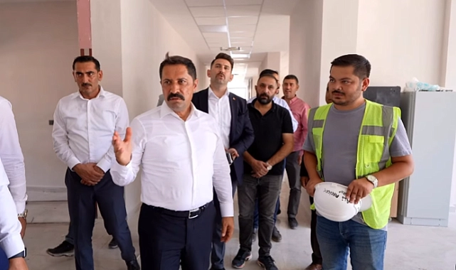 Hatay Valisi Mustafa Masatlı, Kırıkhan ilçesinde yapımı devam eden Öğretmenevi