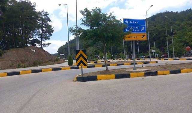 Yayladağı ilçesinde yoğun bir saha çalışma programı yürütülüyor.&nbsp; Yayladağı Belediye