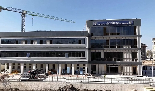 Hatay’ın Antakya ilçesinde yapımı devam eden Yeni İlçe Emniyet Müdürlüğü